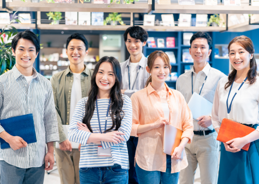 採用情報